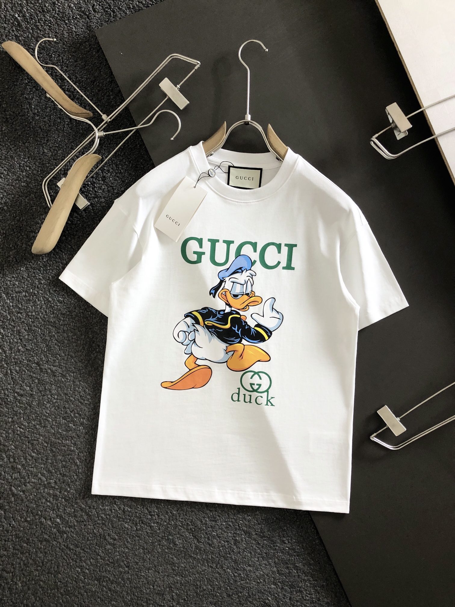 G*u*i t-shirt 2023091801