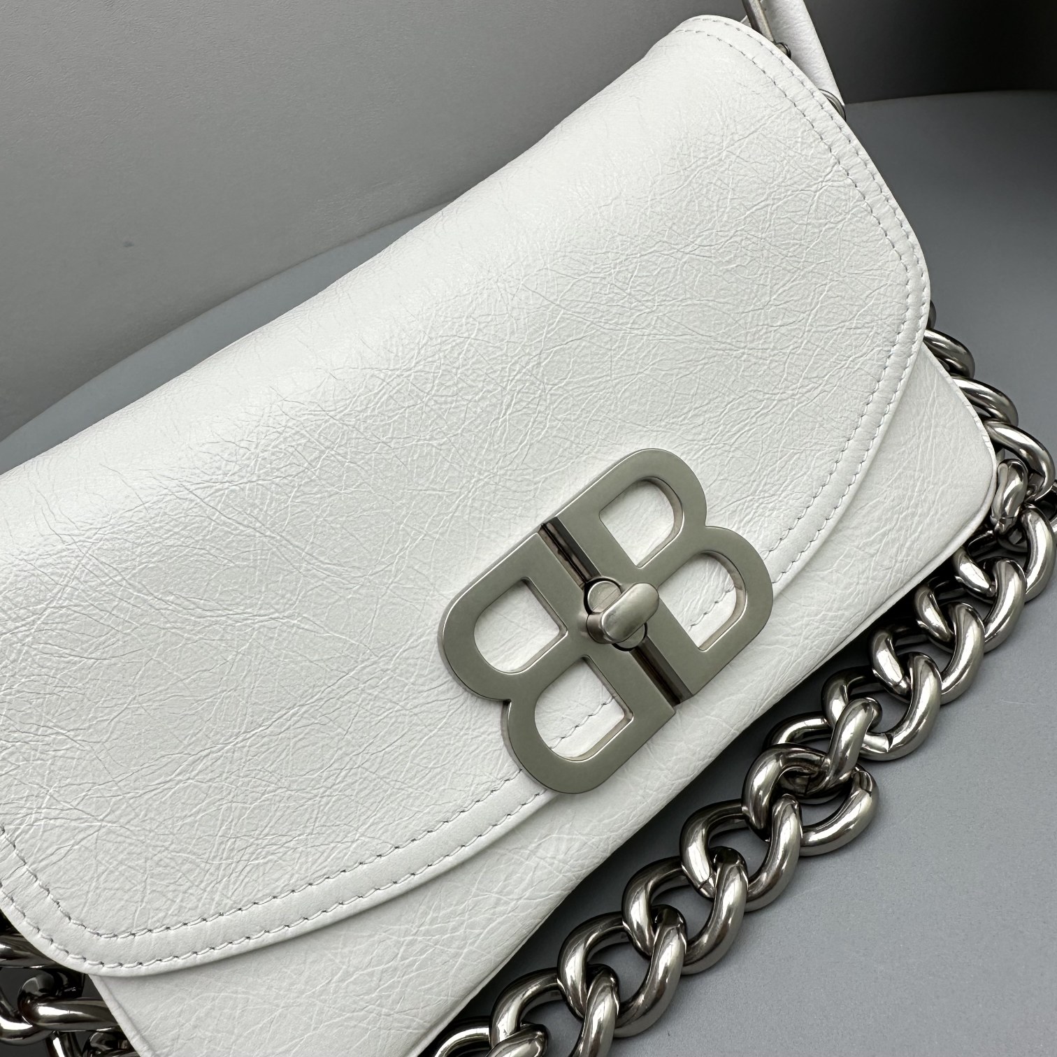 Ba*len*cia*ga 23fall bb soft bag 23.5*14cm 2023091902
