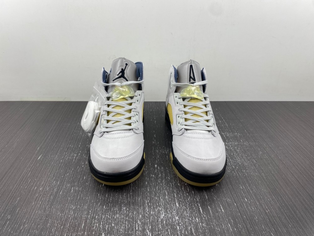 A Ma Maniére x Wmns Air Jordan 5 Retro Photon Dust FZ5758-004