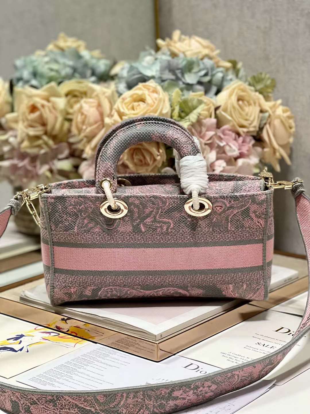 D*or bag 9031 26x13.5x5cm 2023092102