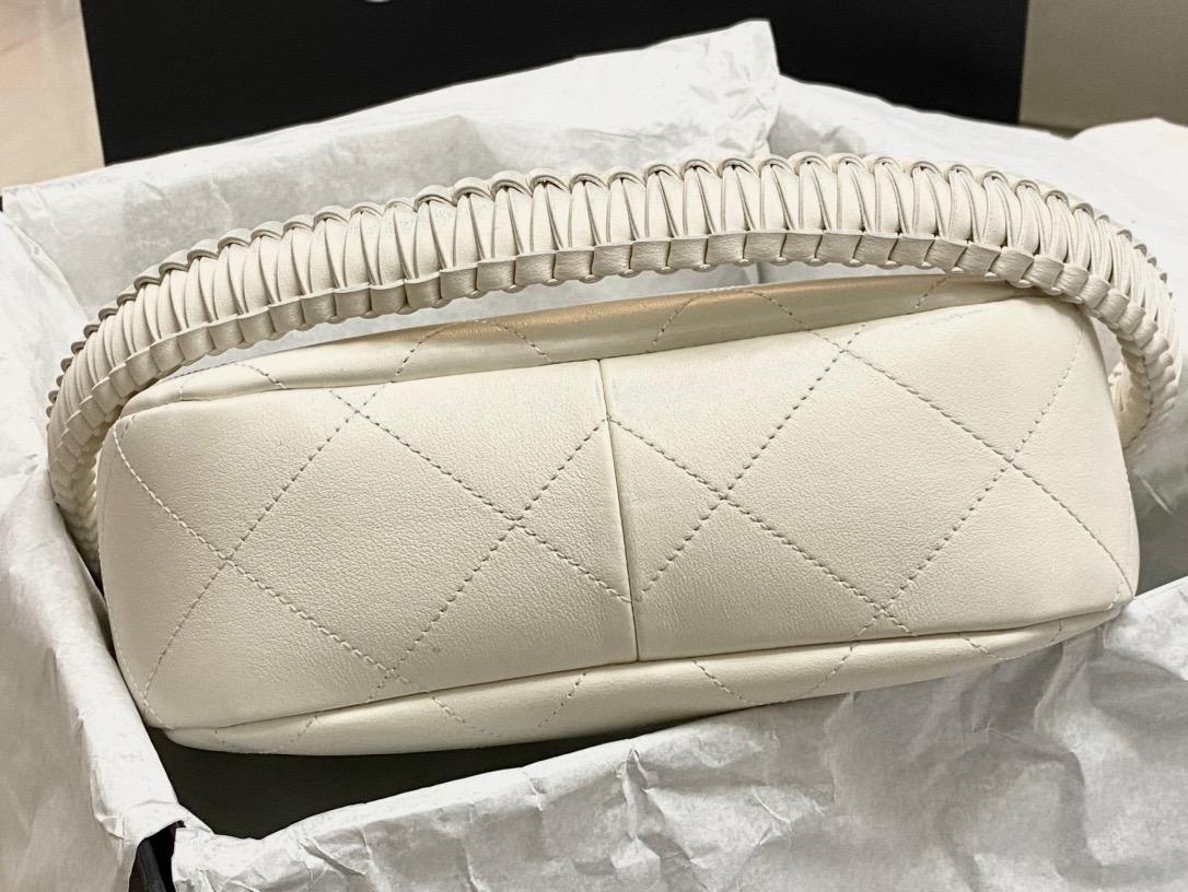 Ch*el hobo 26*25*7.5cm 2023092109