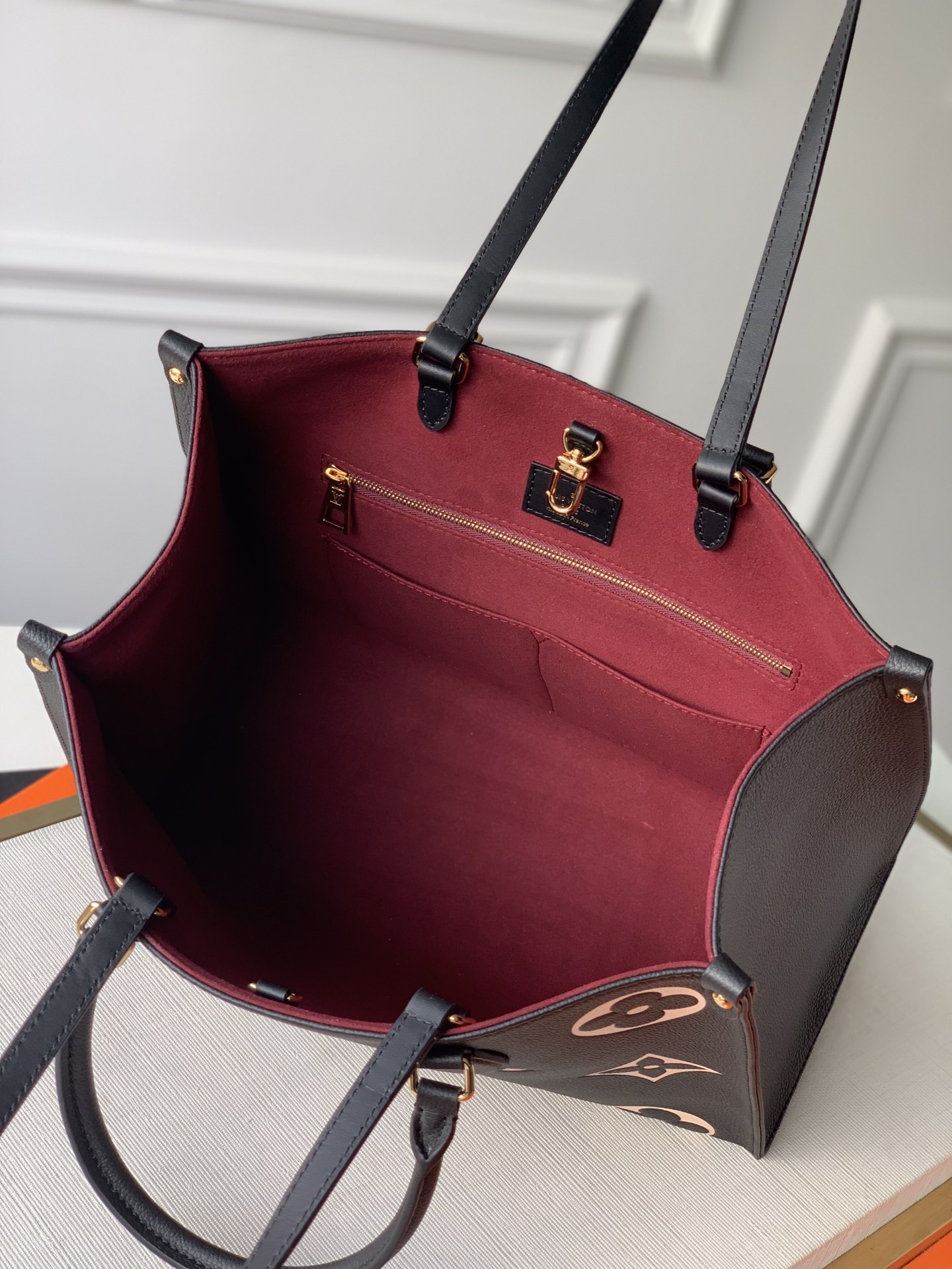 LV OnTheGo MM M45495 35*27*14cm 2023100501