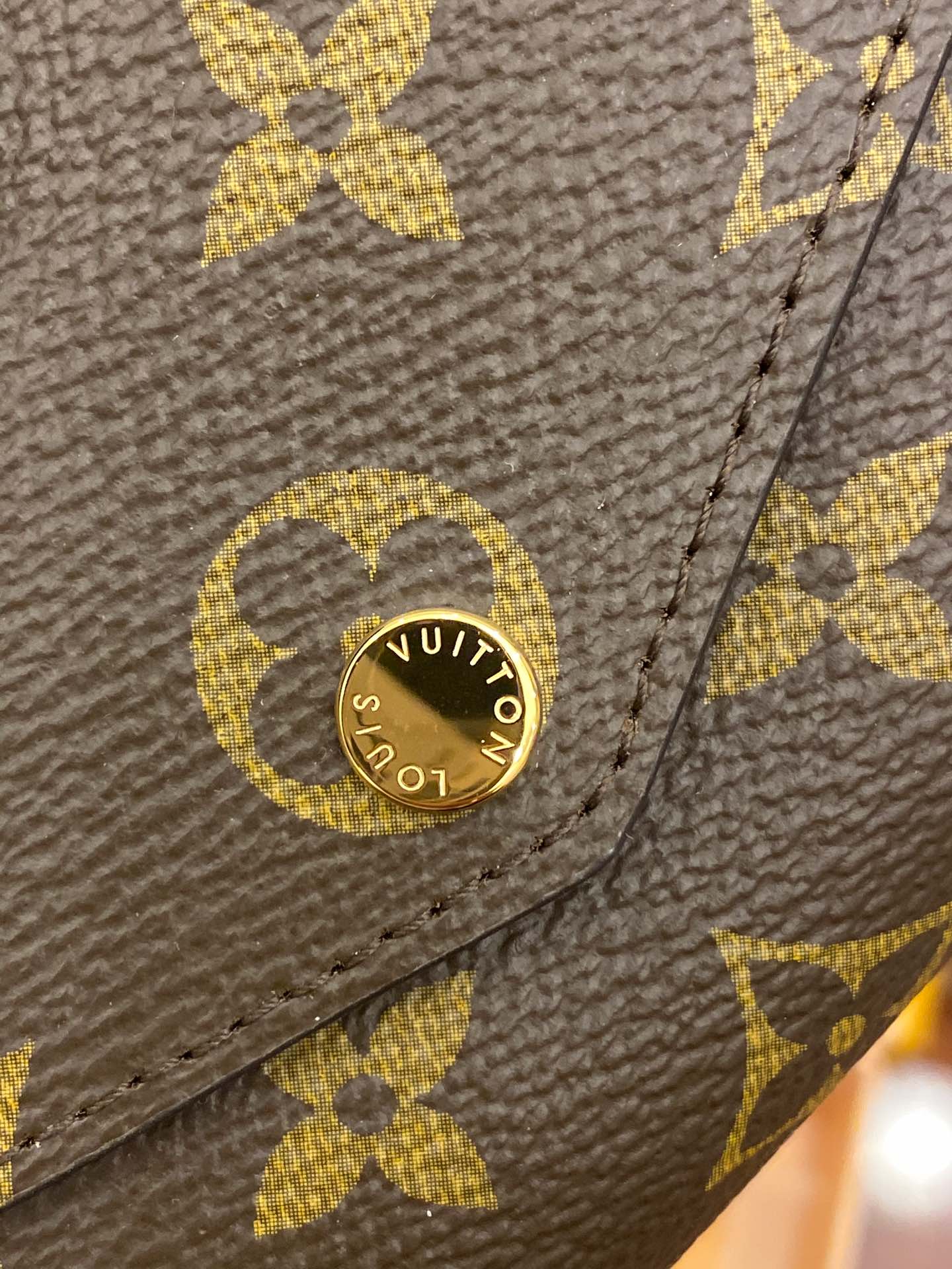 LV wallet 19CM 2023100502