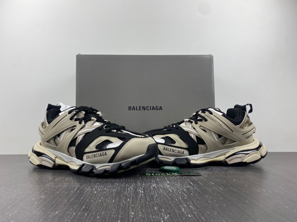 Ba1enc1aga sneaker 2023100602