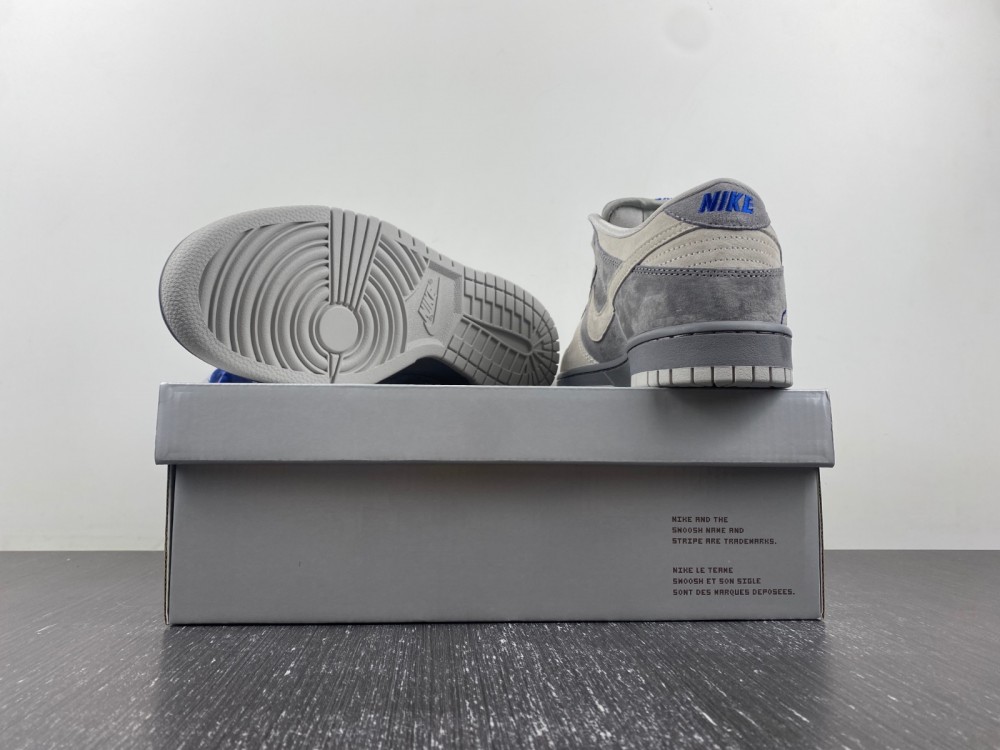 Nike SB Dunk Low London 308269-111