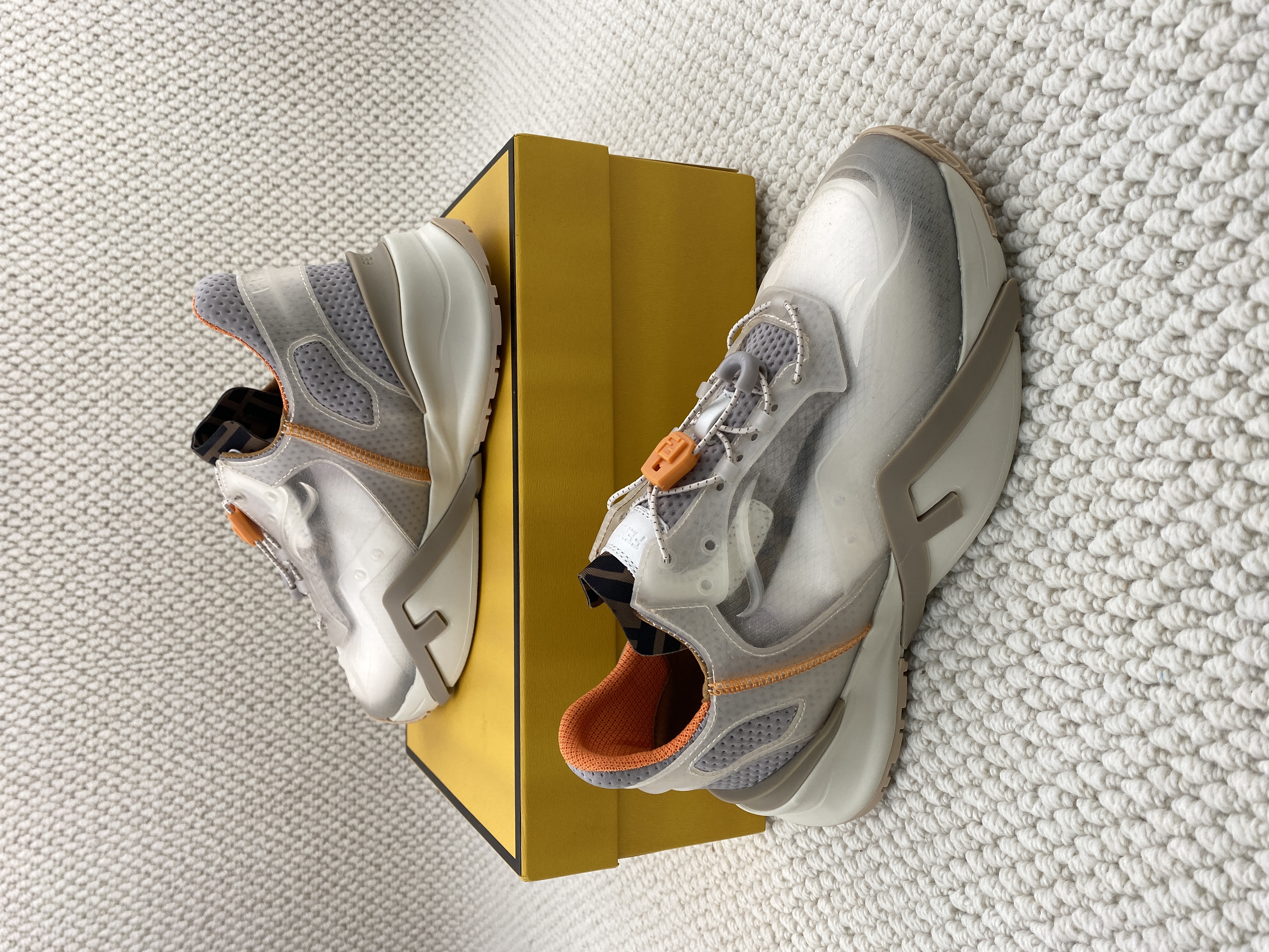 F**di sneaker 2023101001