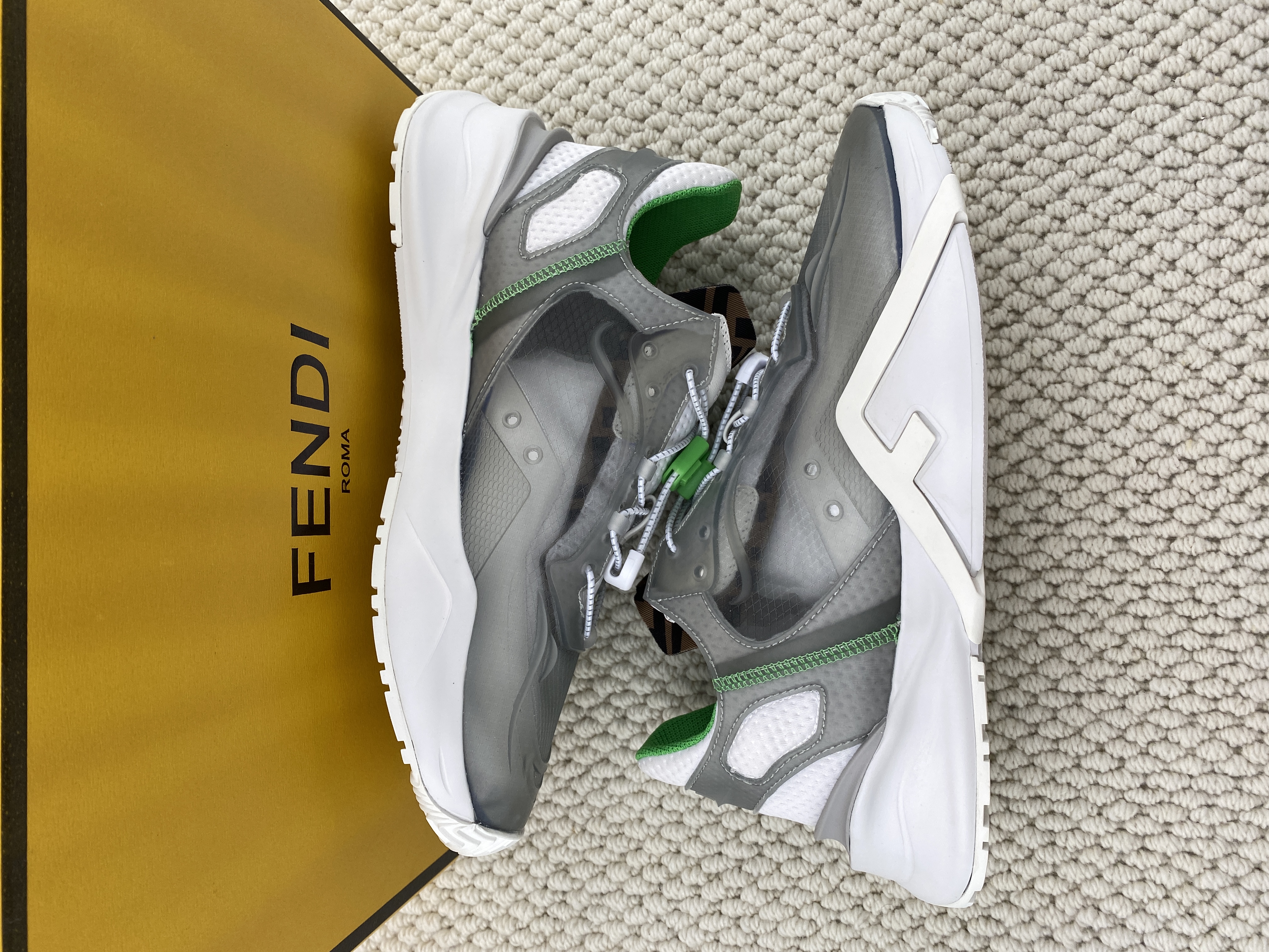 F**di sneaker 2023101002