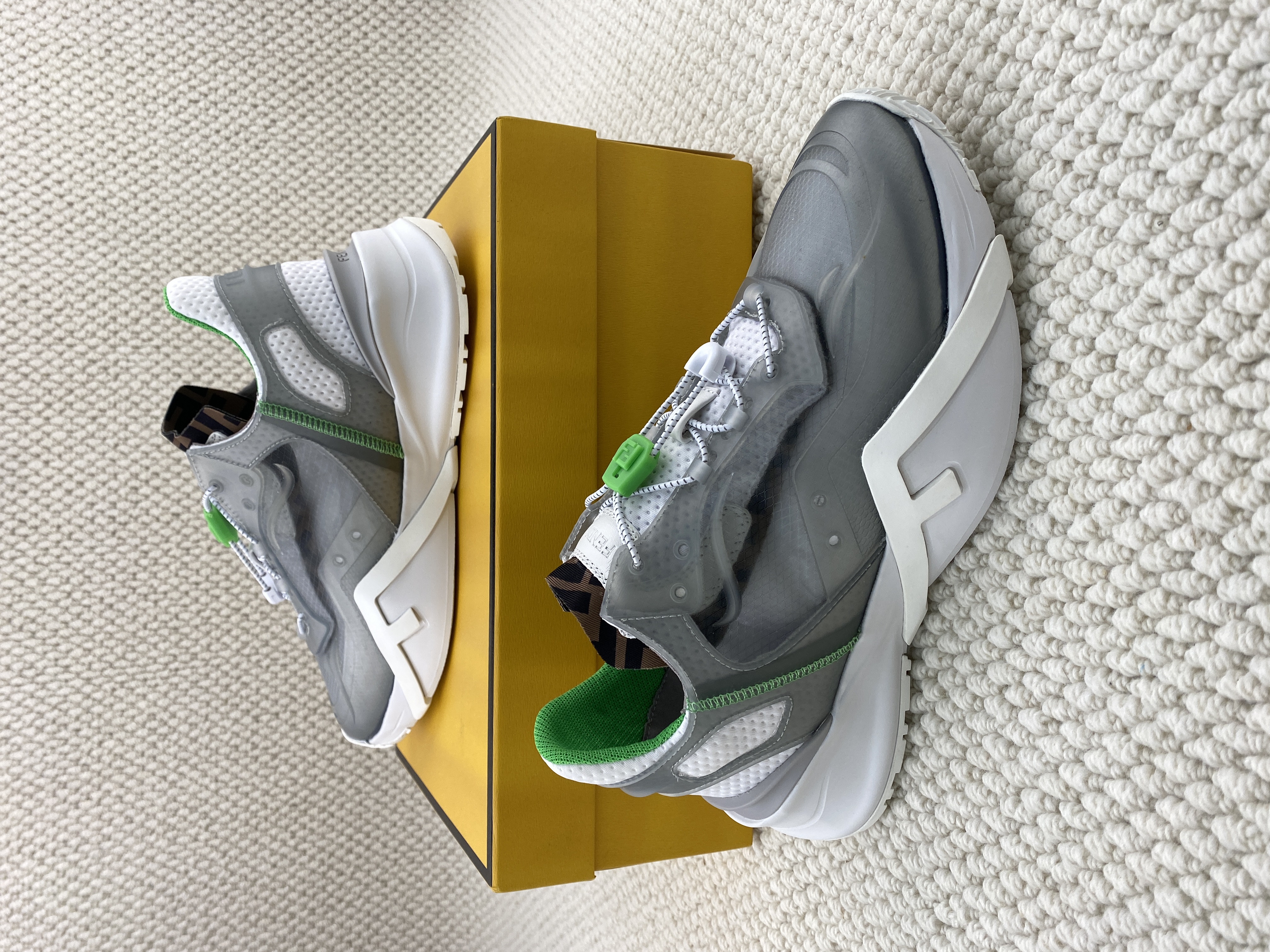 F**di sneaker 2023101002