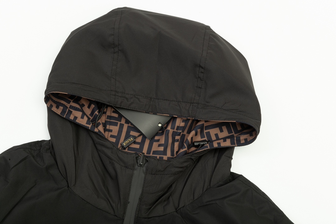 F**di coat 2023101015