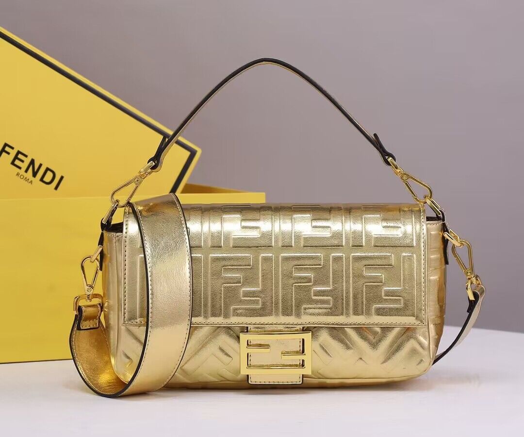 F**di gold baguette bag 26cm 2023101201