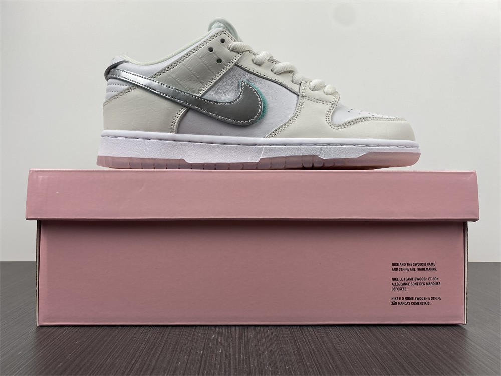 Nike Dunk Low PRO OG SB  BV1310-100