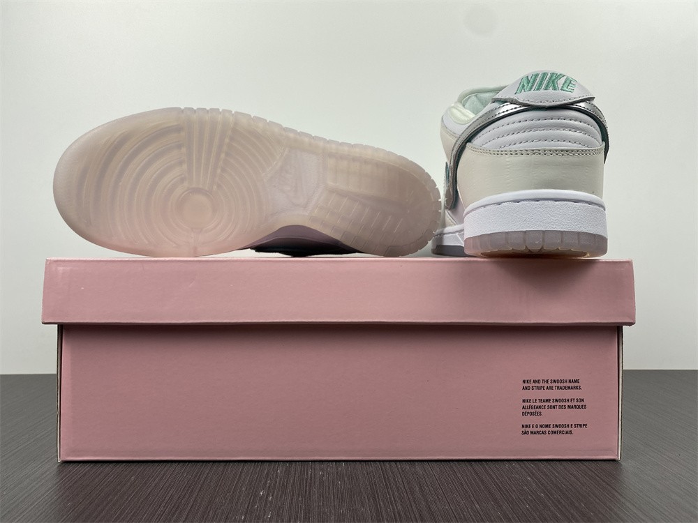 Nike Dunk Low PRO OG SB  BV1310-100