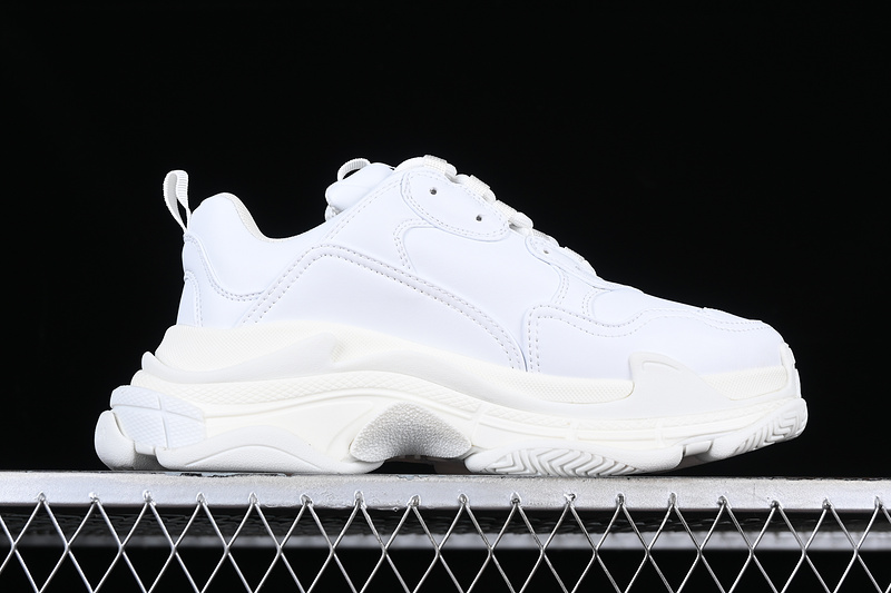 Ba1enc1aga Triple S 2023101401
