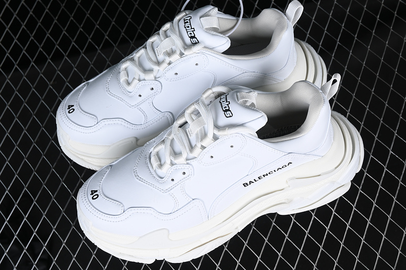 Ba1enc1aga Triple S 2023101401