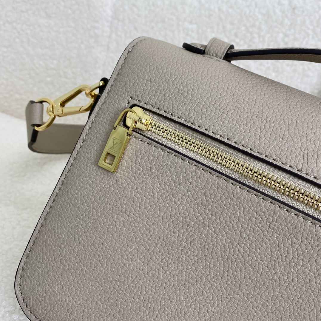 LV OXFORD bag 22*16*9.5cm 2023101602