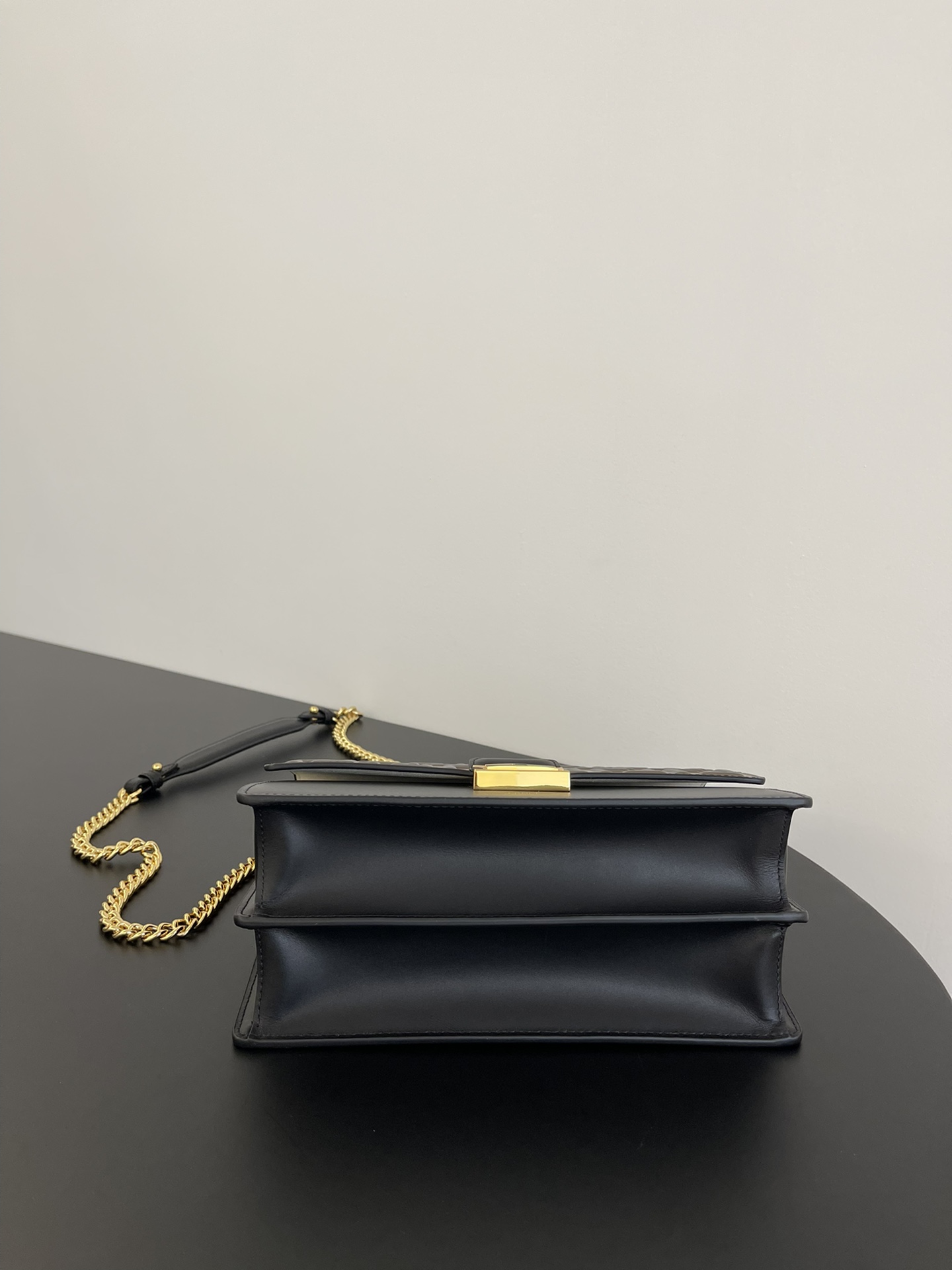 F**di kan u bag 25*11*10cm