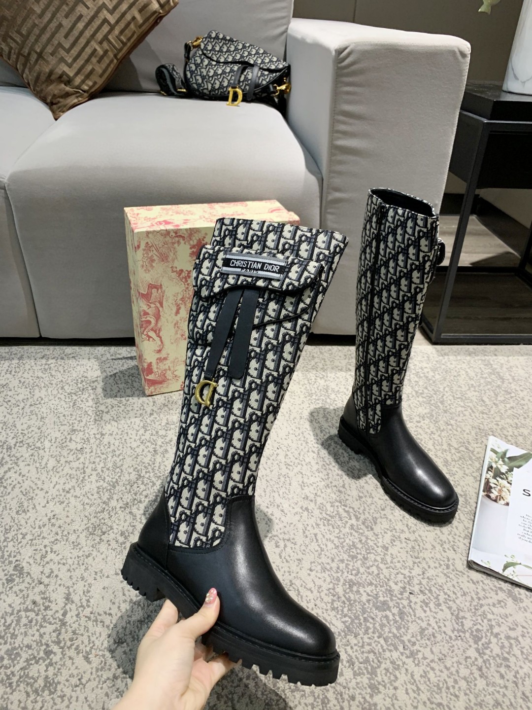D*or cd boots 2023101801