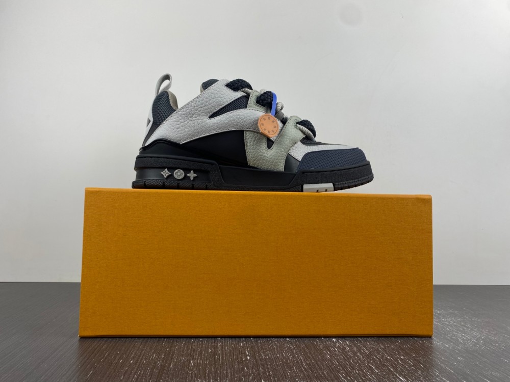 LV sneaker 2023102002