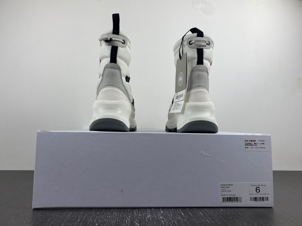 Can*a Go*e  toronto boots 2023102002