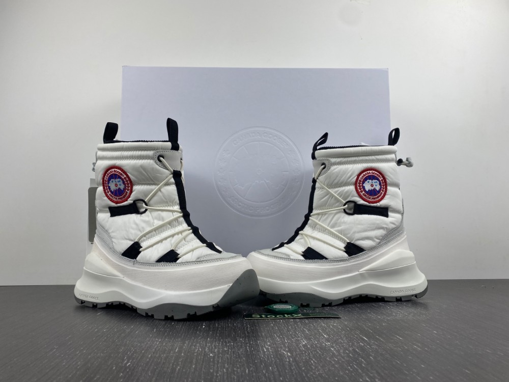 Can*a Go*e  toronto boots 2023102002
