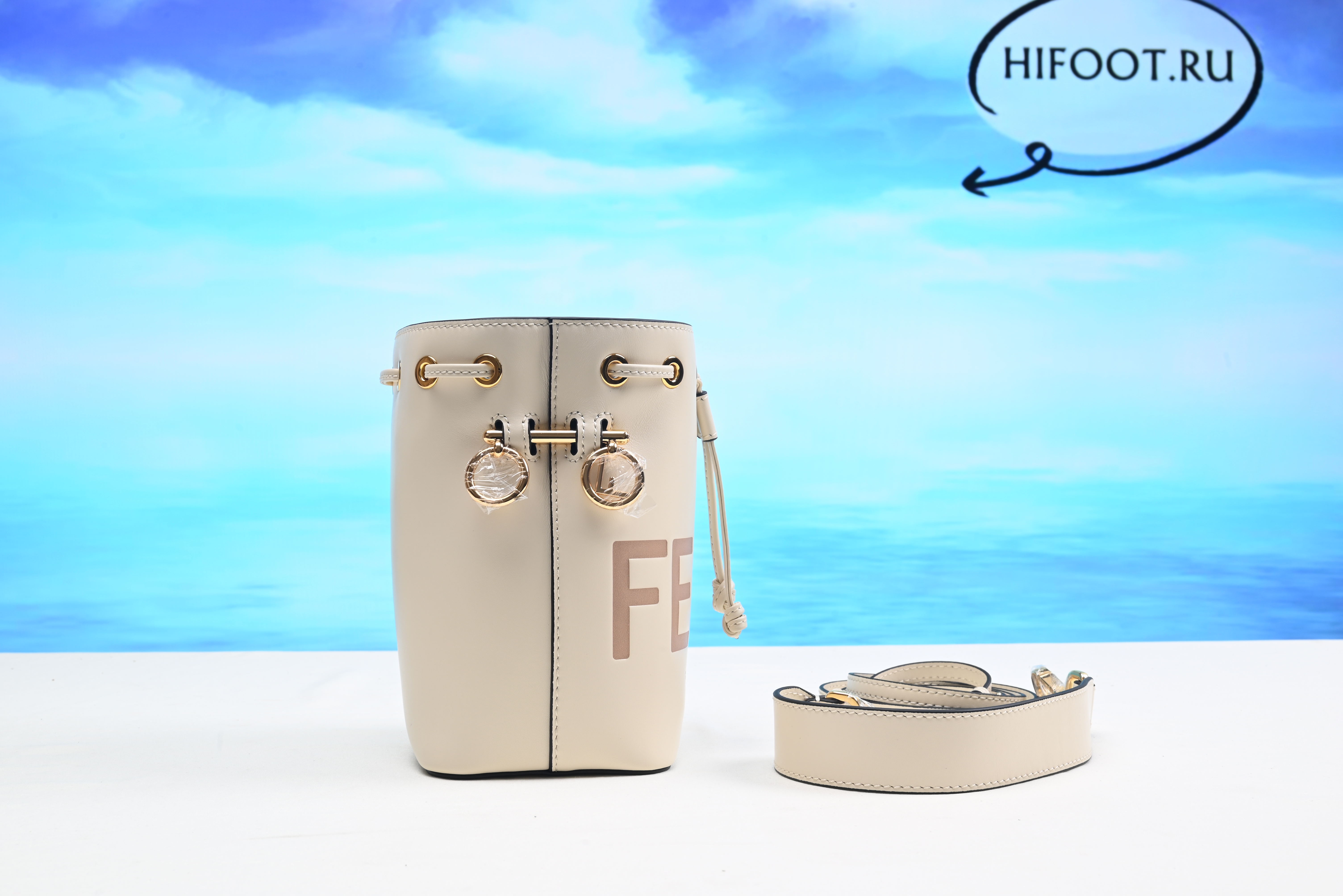 F**di mon tresor gray mini bag 12*10*18cm