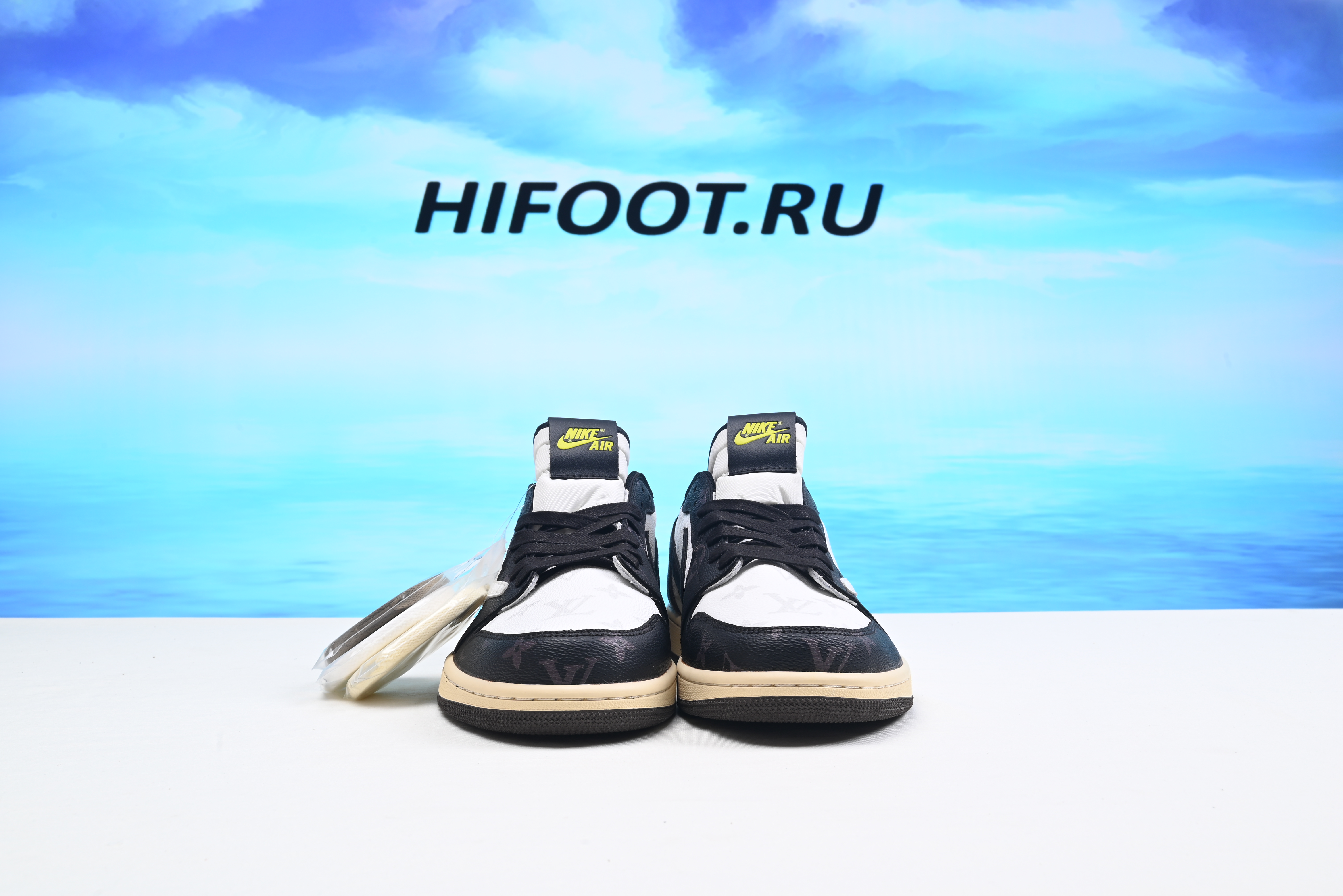 LV x Air Jordan 1 Low x Travis Scott CM7866BC 2023103001