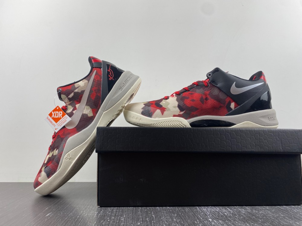 ike Kobe 8 Milk Snake 555035-601