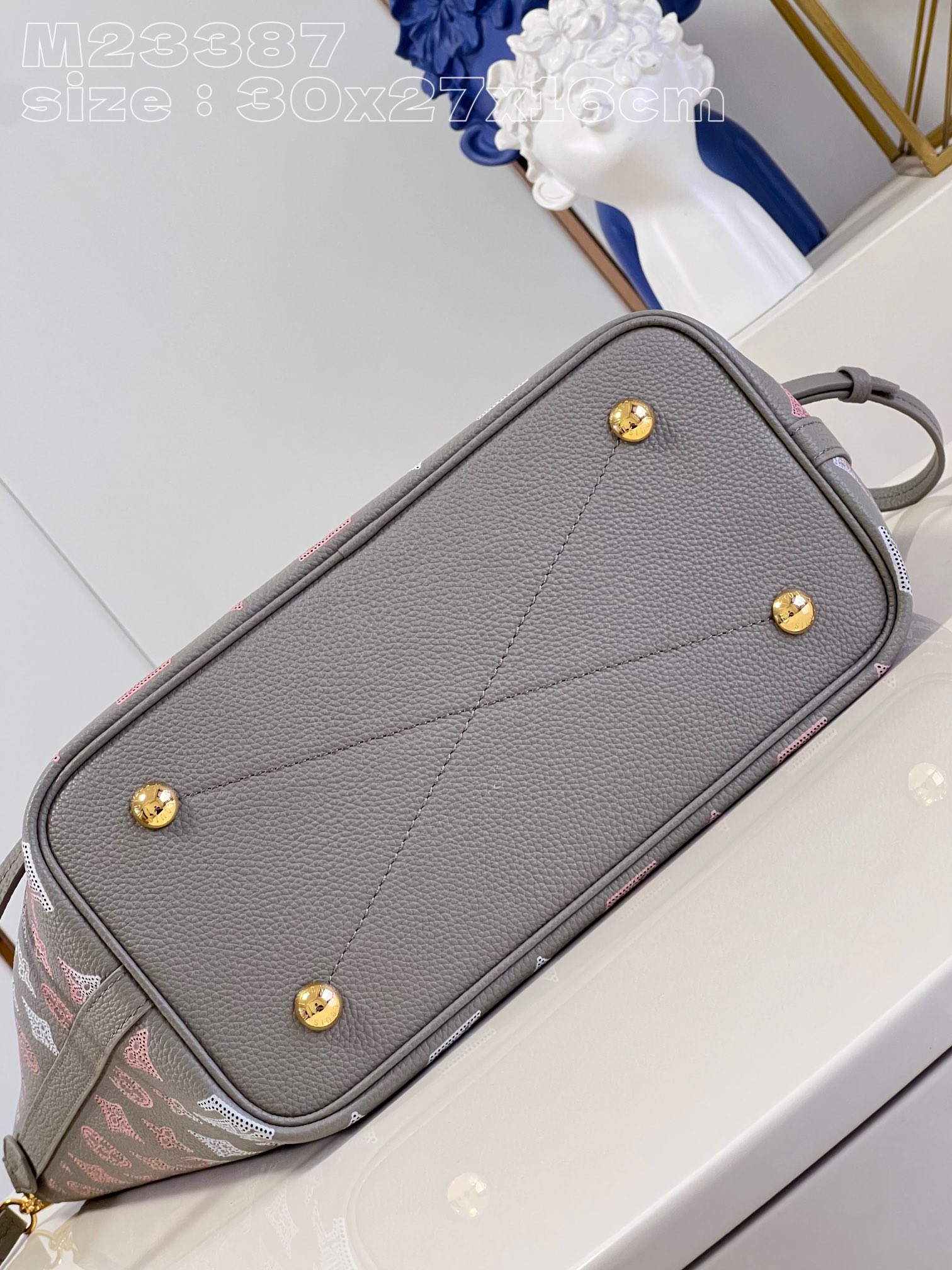 LV Blossom bag 30*27.5*16cm