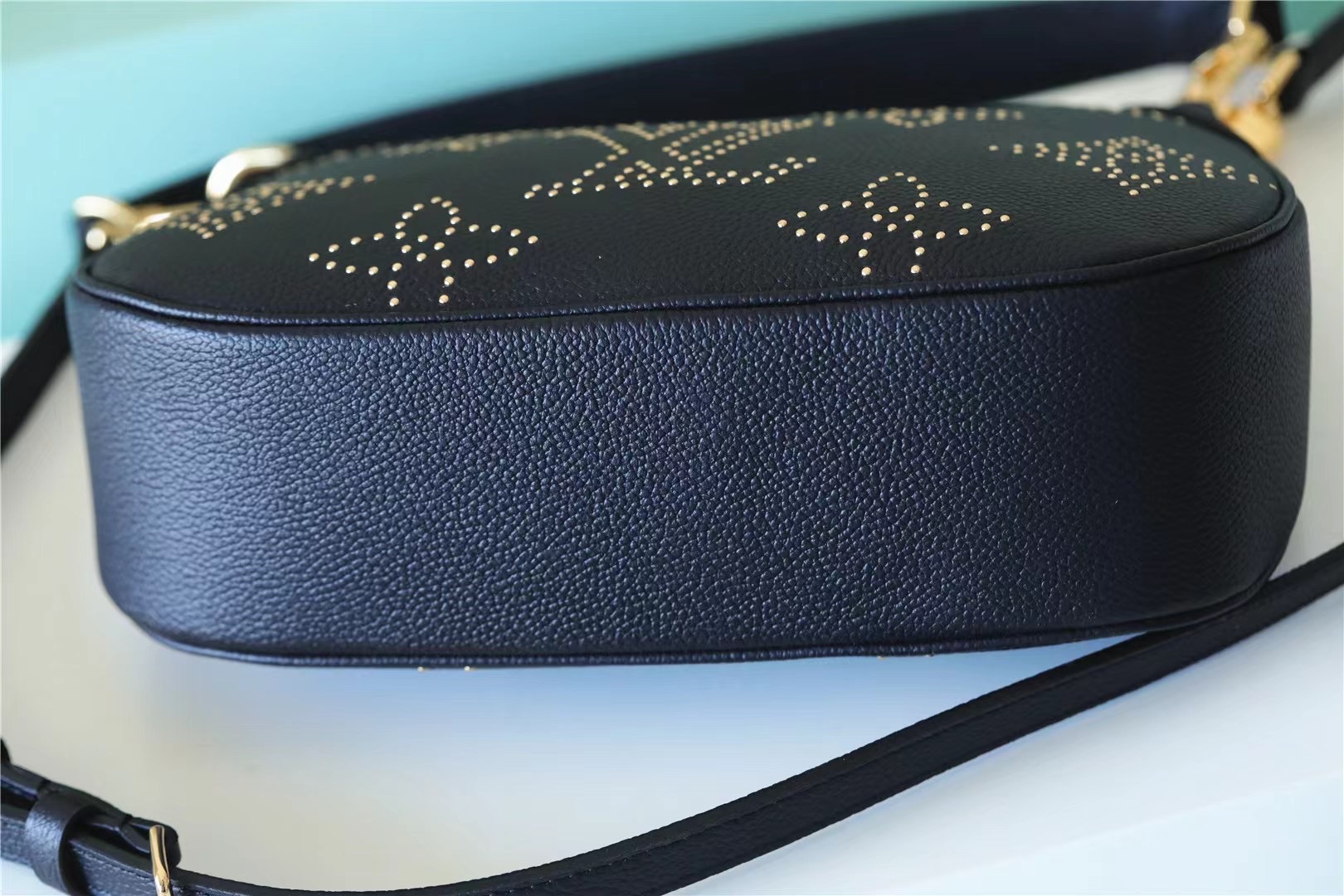 LV Bagatelle 24*18*7CM 2023110906
