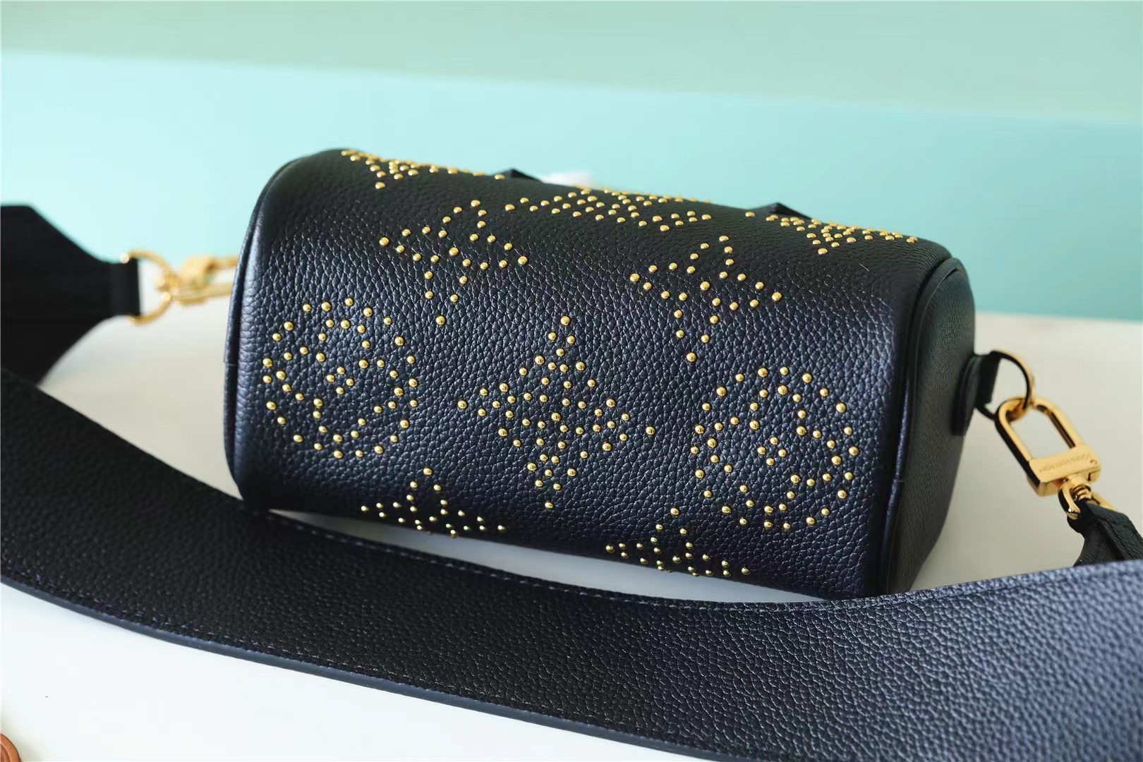 LV Nano Speedy 16*10*7.5CM 2023110907