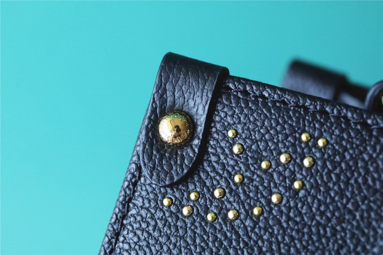 LV Onthego PM 25*19*11.5CM 2023110909