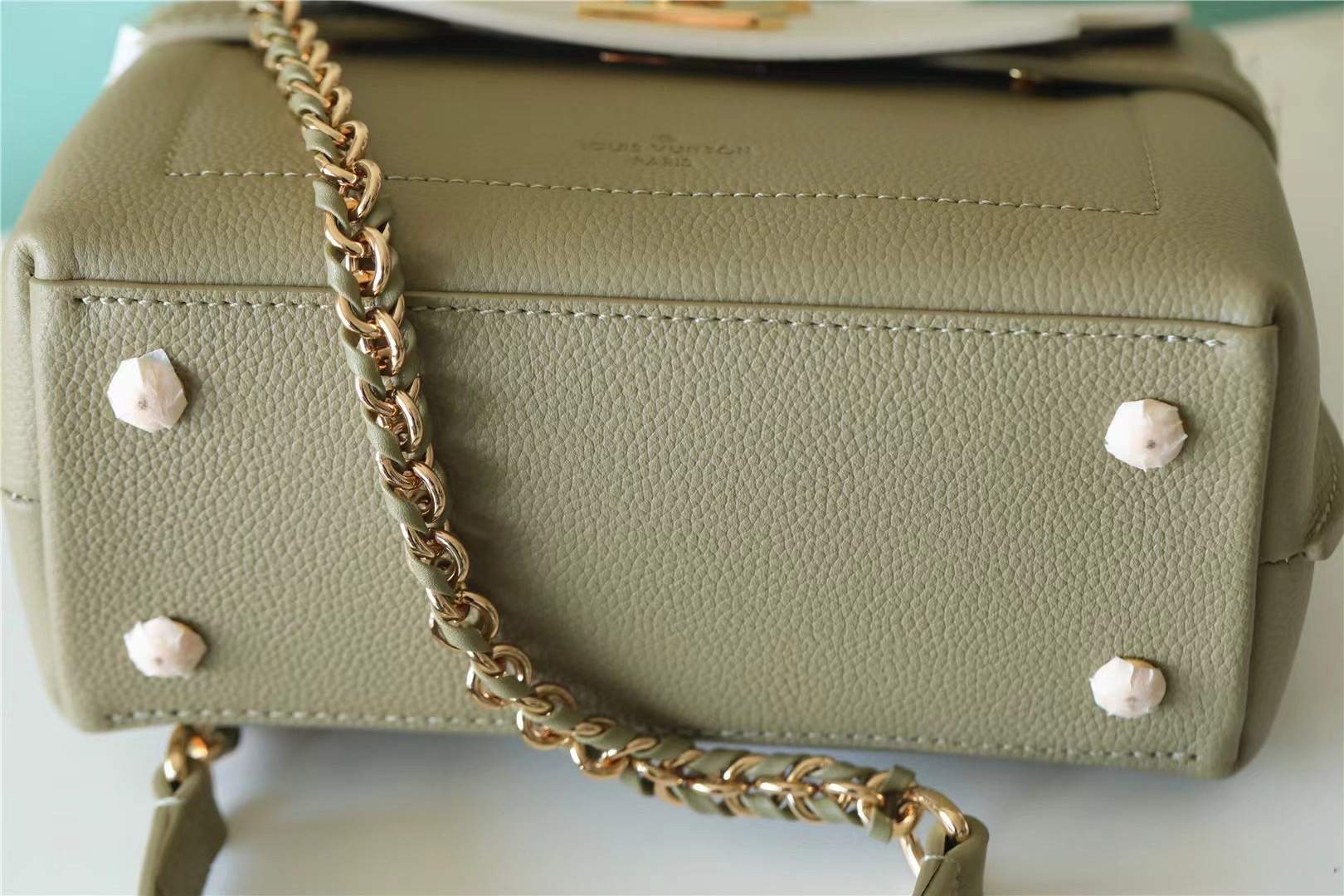 LV Lockme Ever 28*20*10.5CM 20231110910