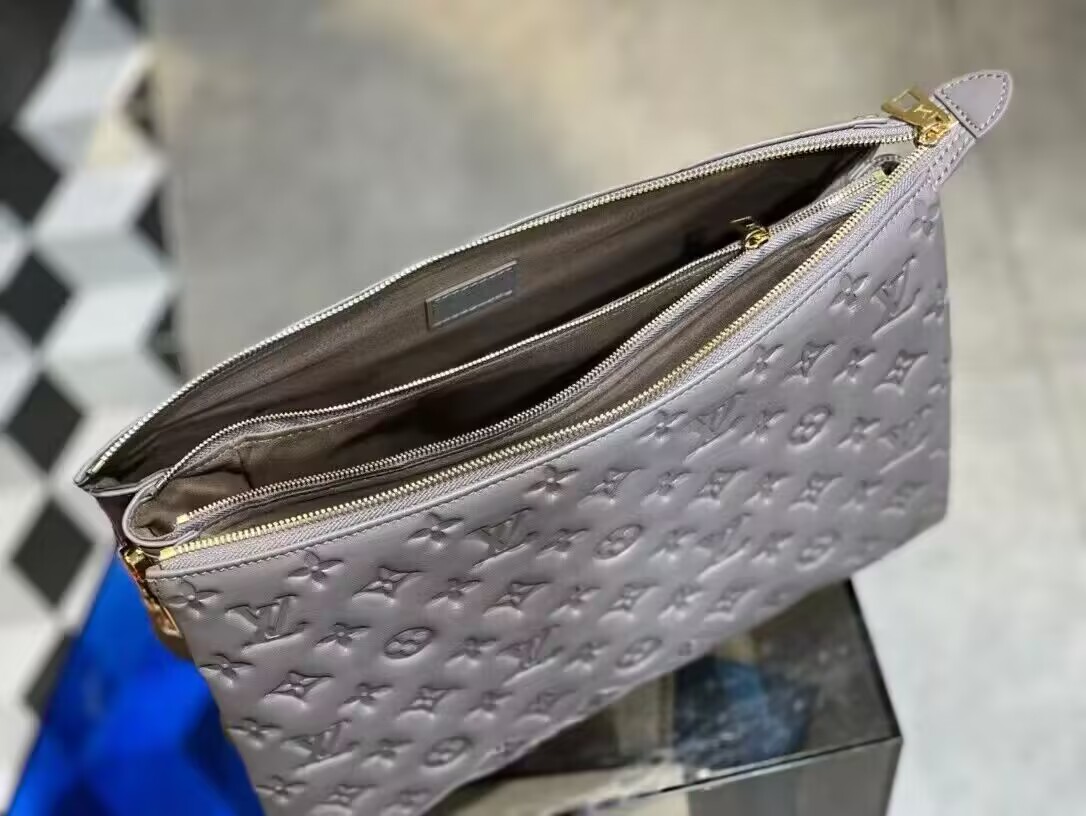 LV COUSSIN MM BAG 34x24x12cm 2023111301