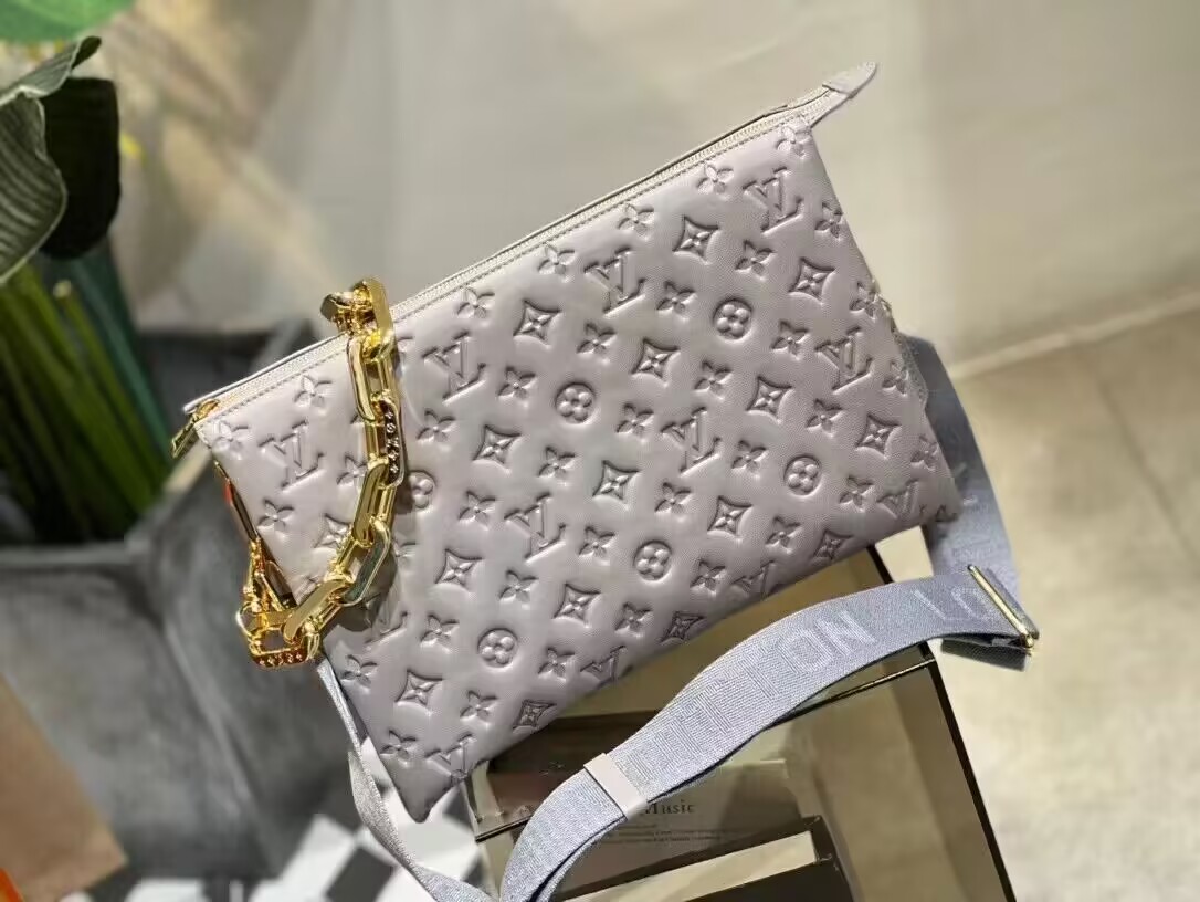 LV COUSSIN MM BAG 34x24x12cm 2023111301