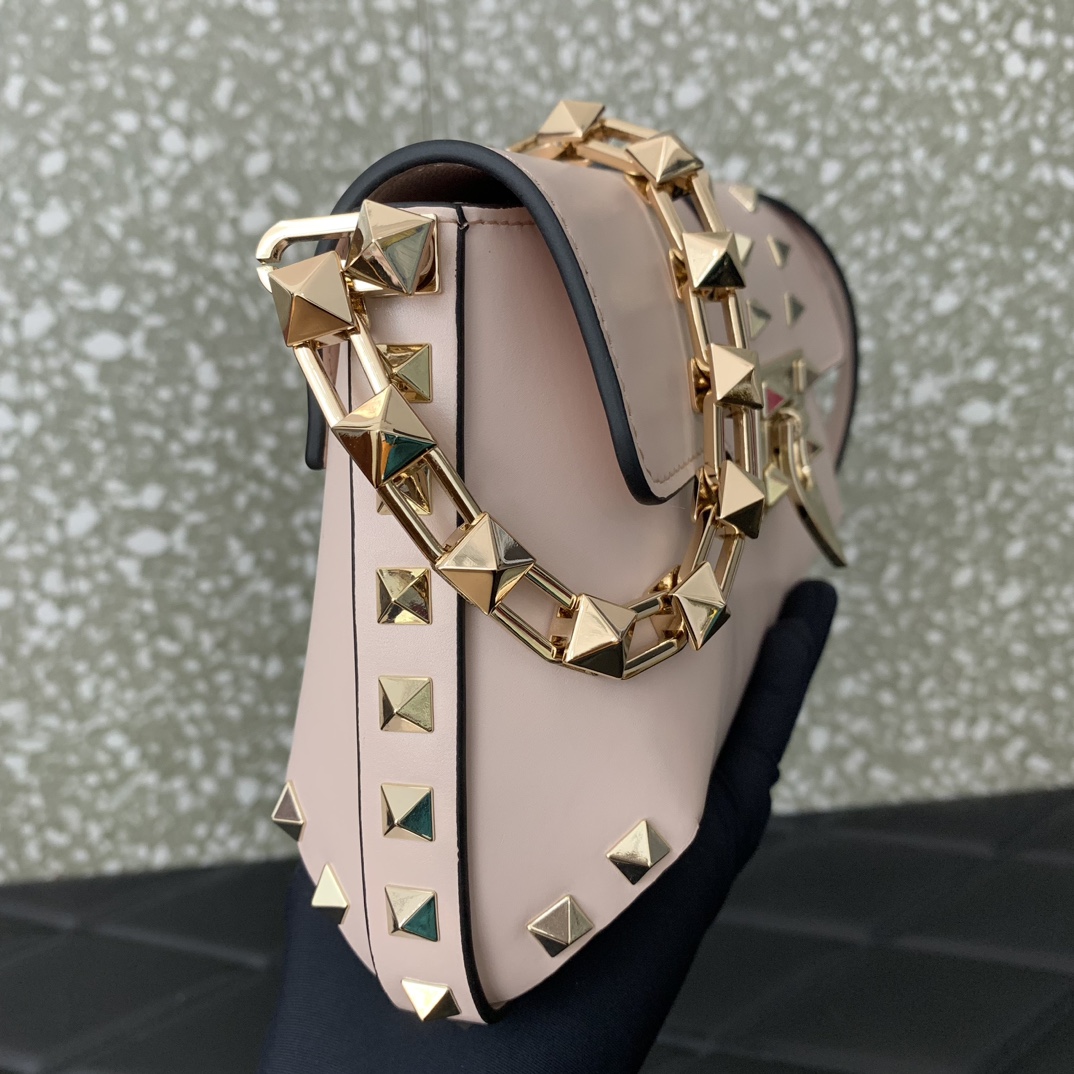 Valentino rockstud bag 26*13*7CM pink 2023111702