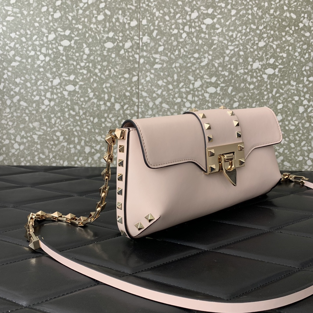 Valentino rockstud bag 26*13*7CM pink 2023111702