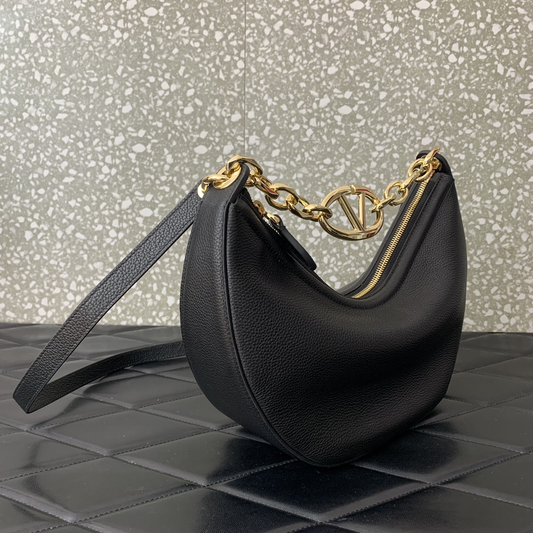Valentino vlogo moon bag 29*23*11CM black 2023111704