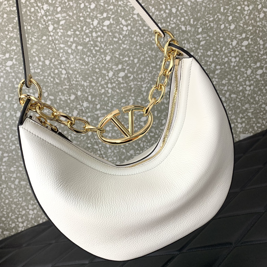 Valentino vlogo moon bag 29*23*11CM white 2023111705
