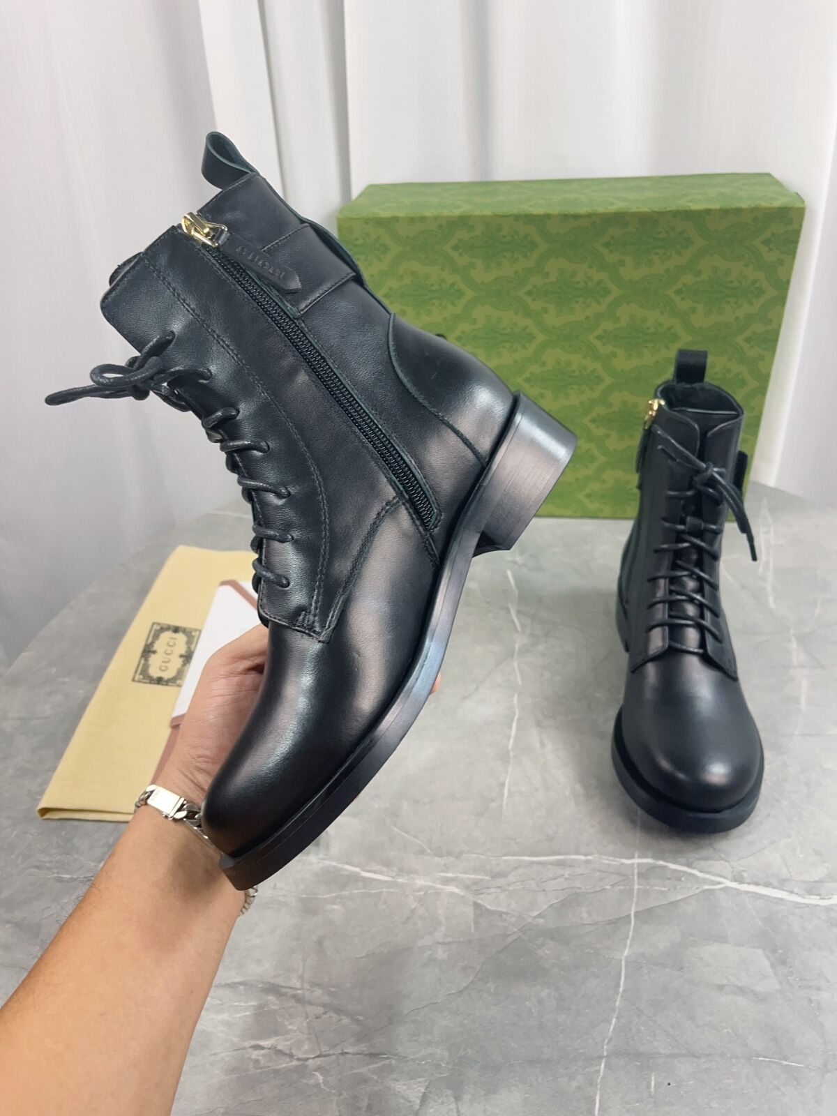 G*u*i boots 2023112101