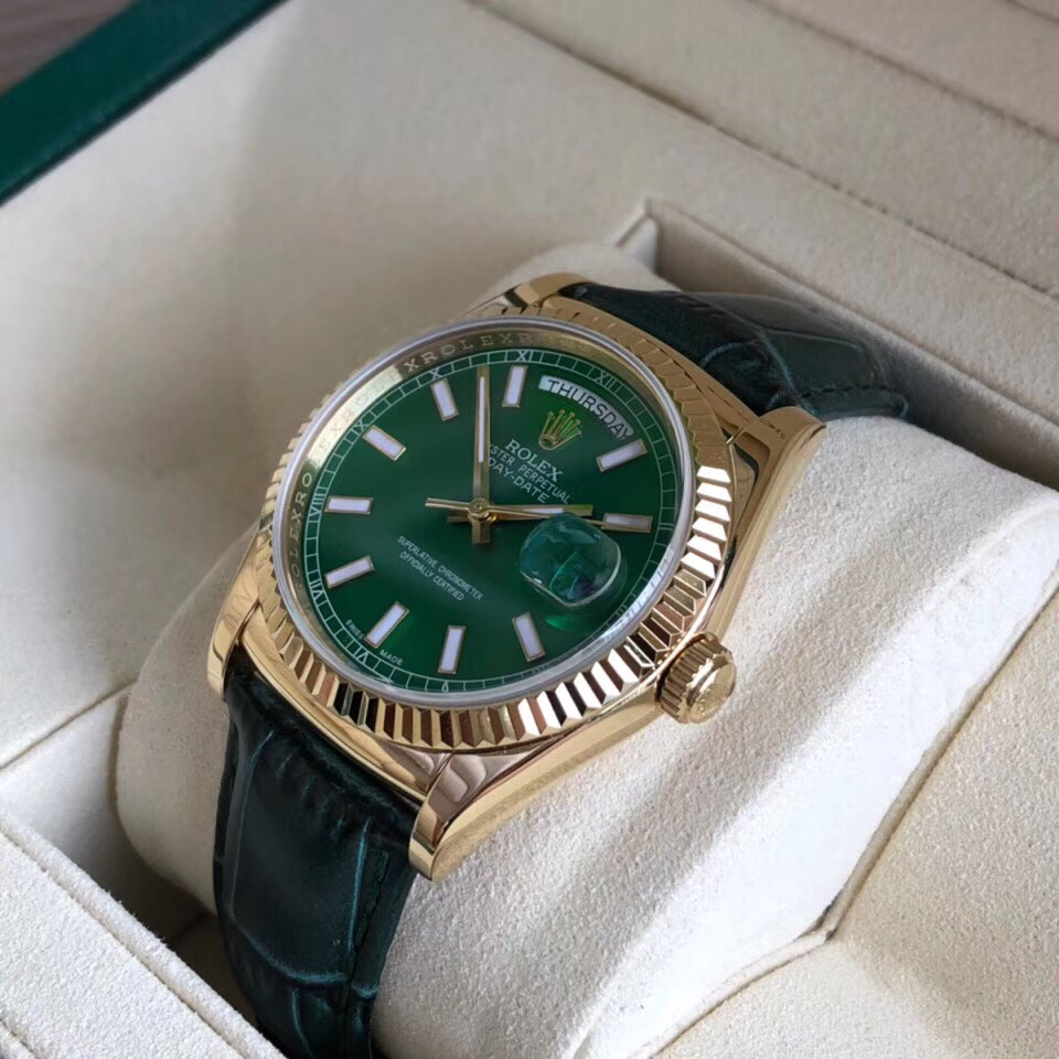 R*l*x watch 2023112101