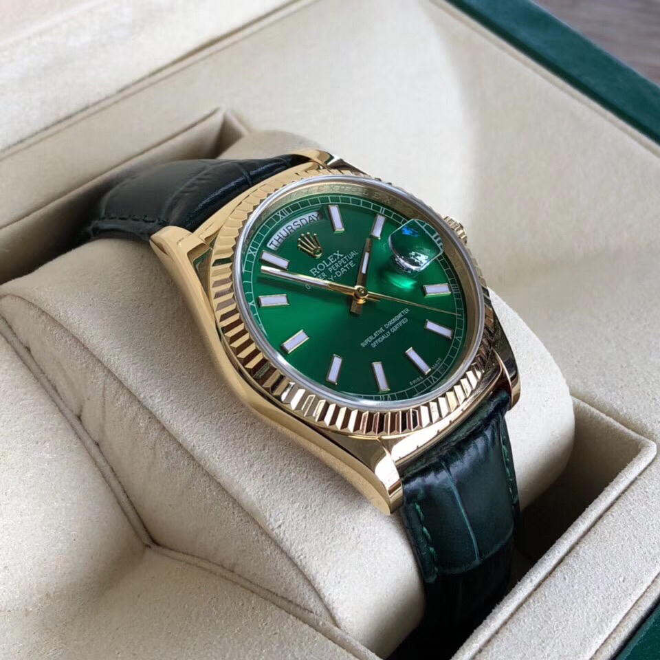 R*l*x watch 2023112101