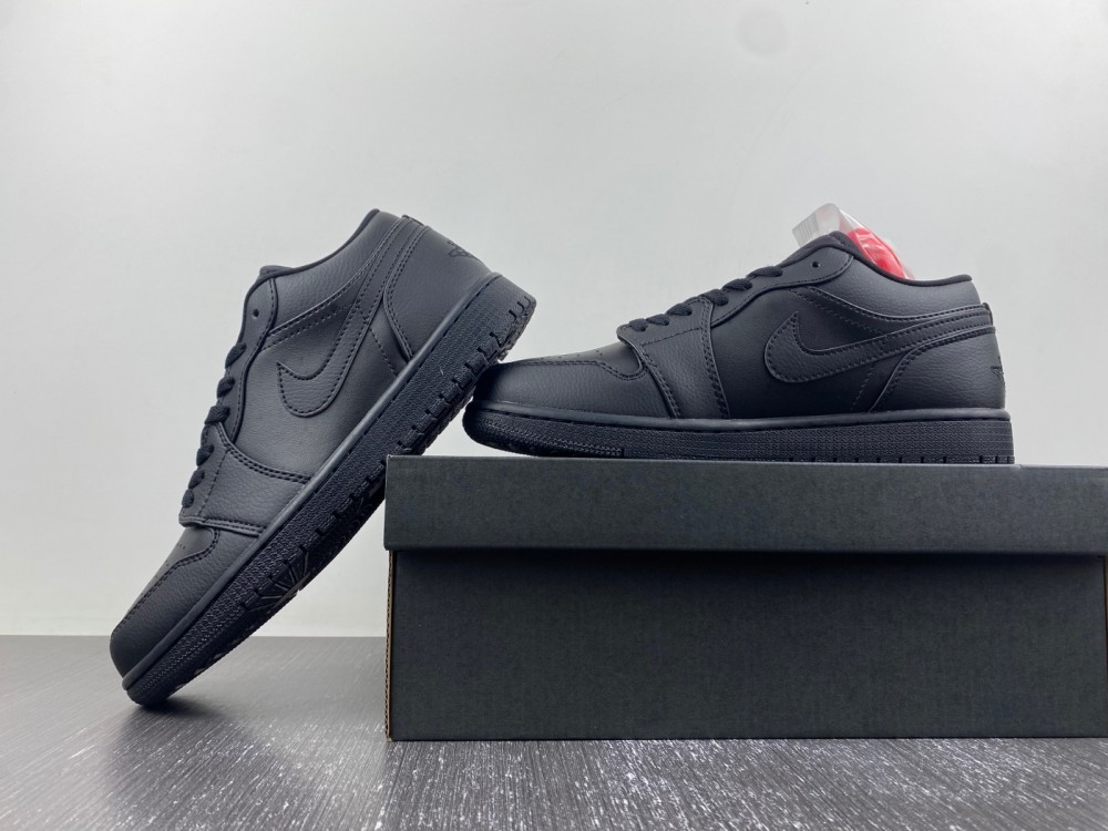 Air Jordan 1 Low Triple Black  553558-091