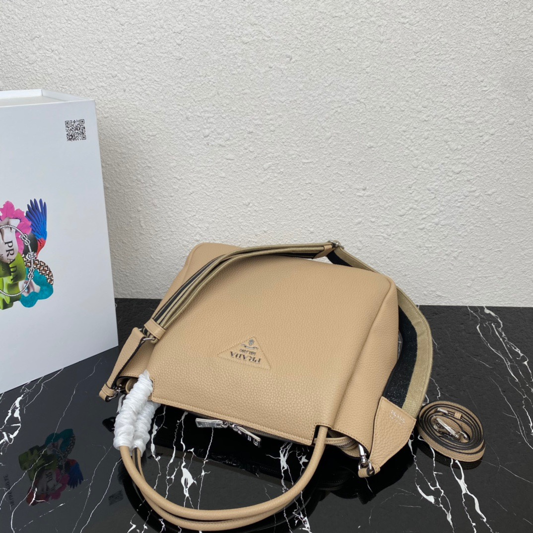 Pra*a 1bc170 bag 32*26*13cm 2023112203
