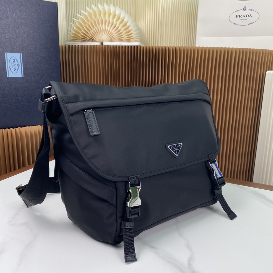 Pra*a  re-nylon bag 30*27.5*14.5cm 2023112204