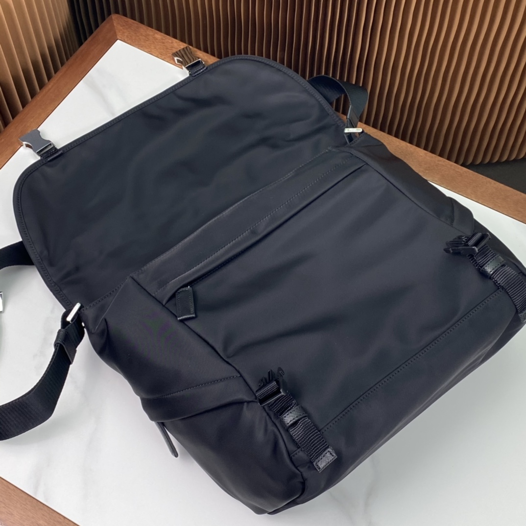 Pra*a  re-nylon bag 30*27.5*14.5cm 2023112204