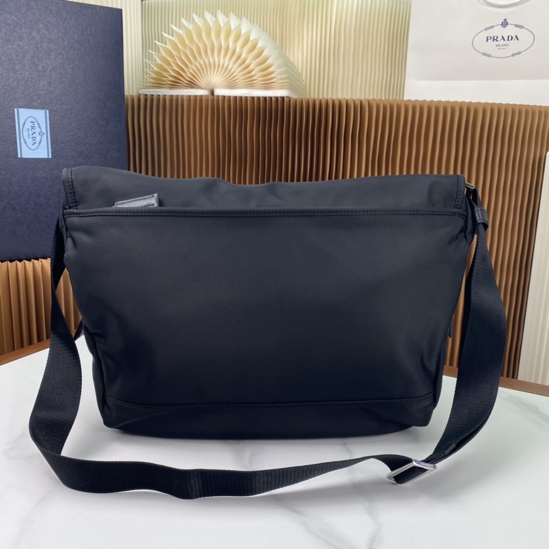 Pra*a  re-nylon bag 30*27.5*14.5cm 2023112204