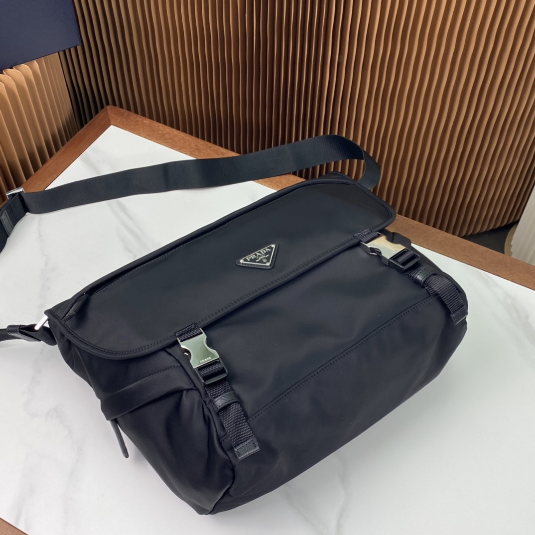 Pra*a  re-nylon bag 30*27.5*14.5cm 2023112204