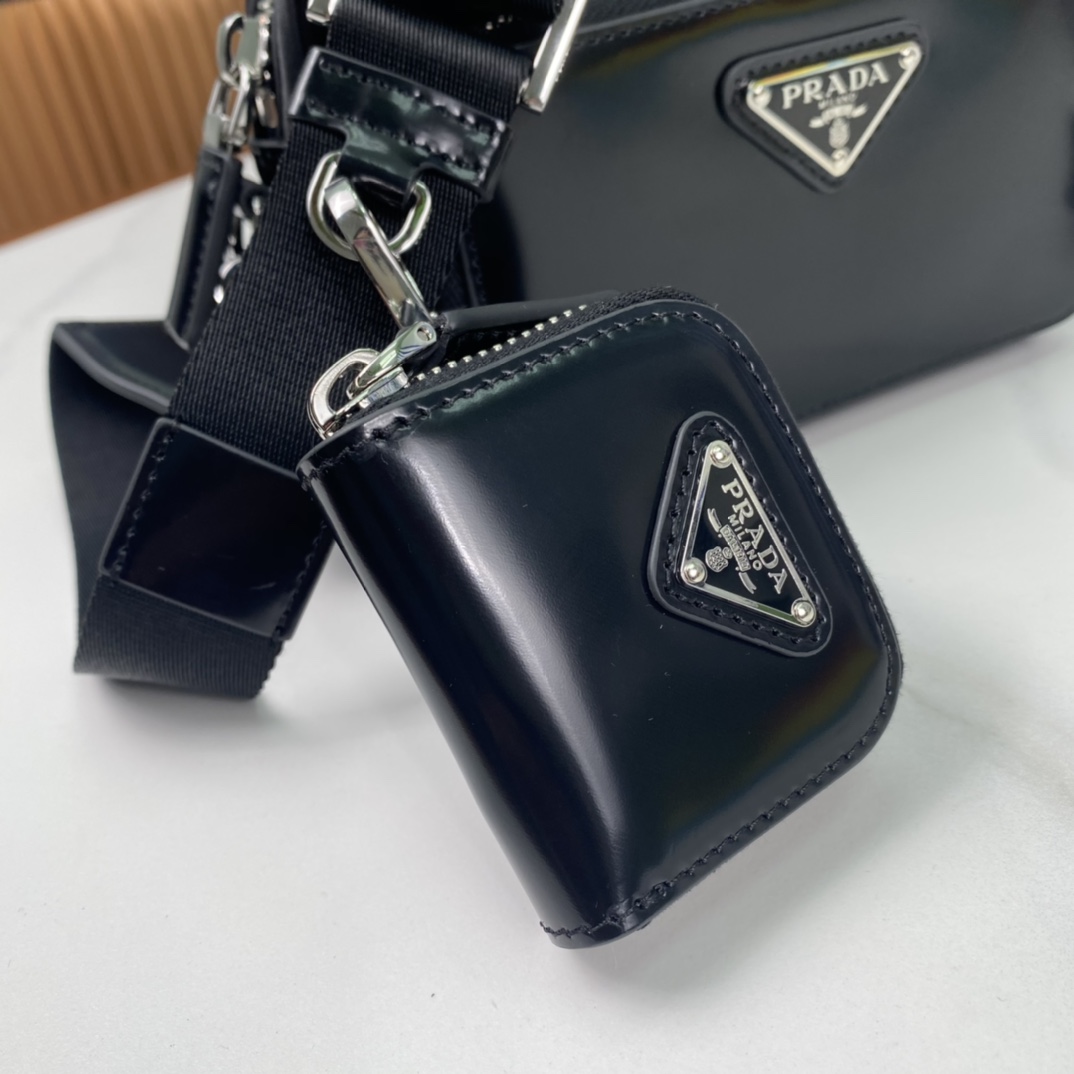 Pra*a re-nylon bag 18*11.5*5cm 2023112205