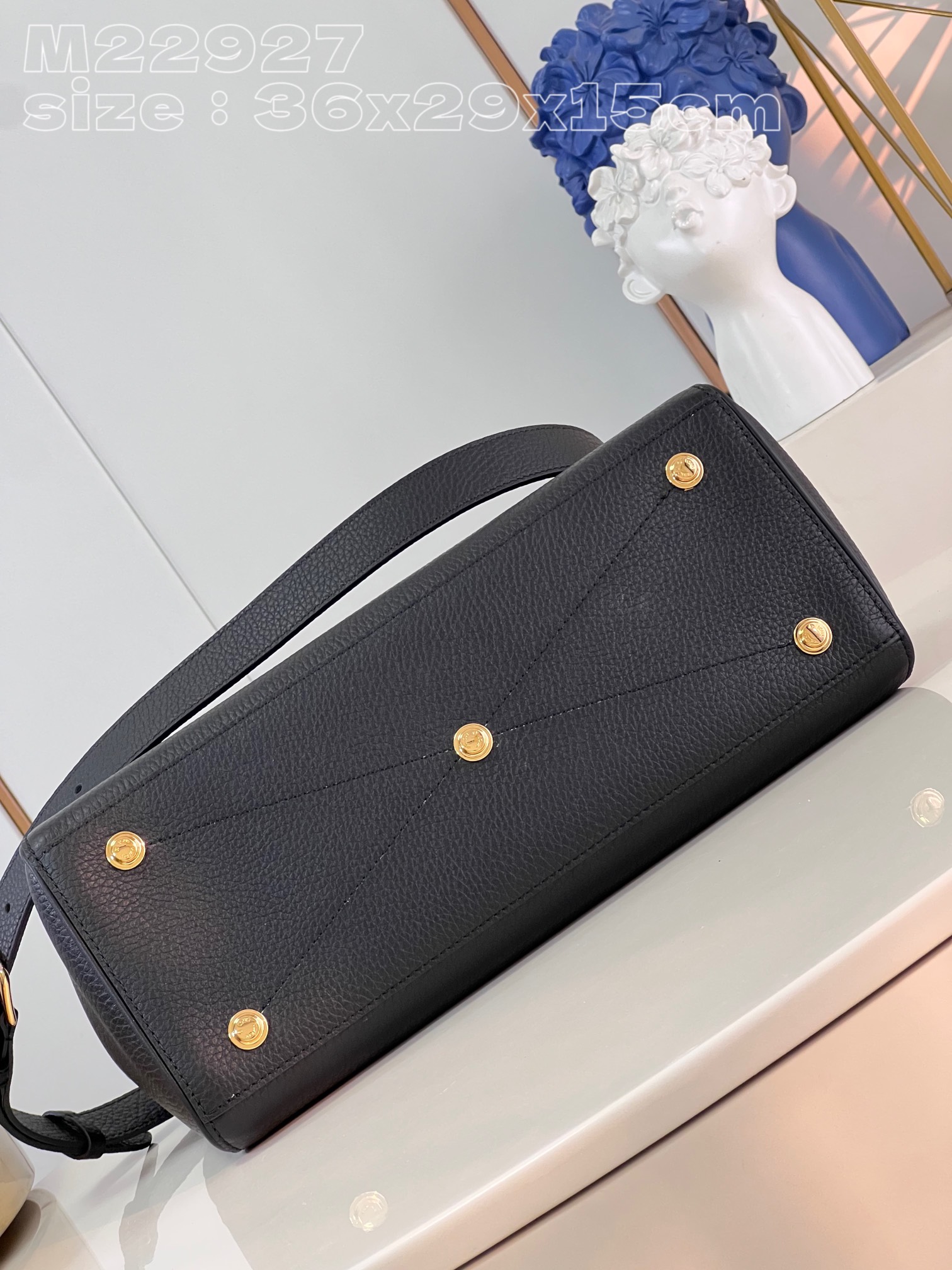 LV Lock It MM bag 36*29*15CM 2023112209