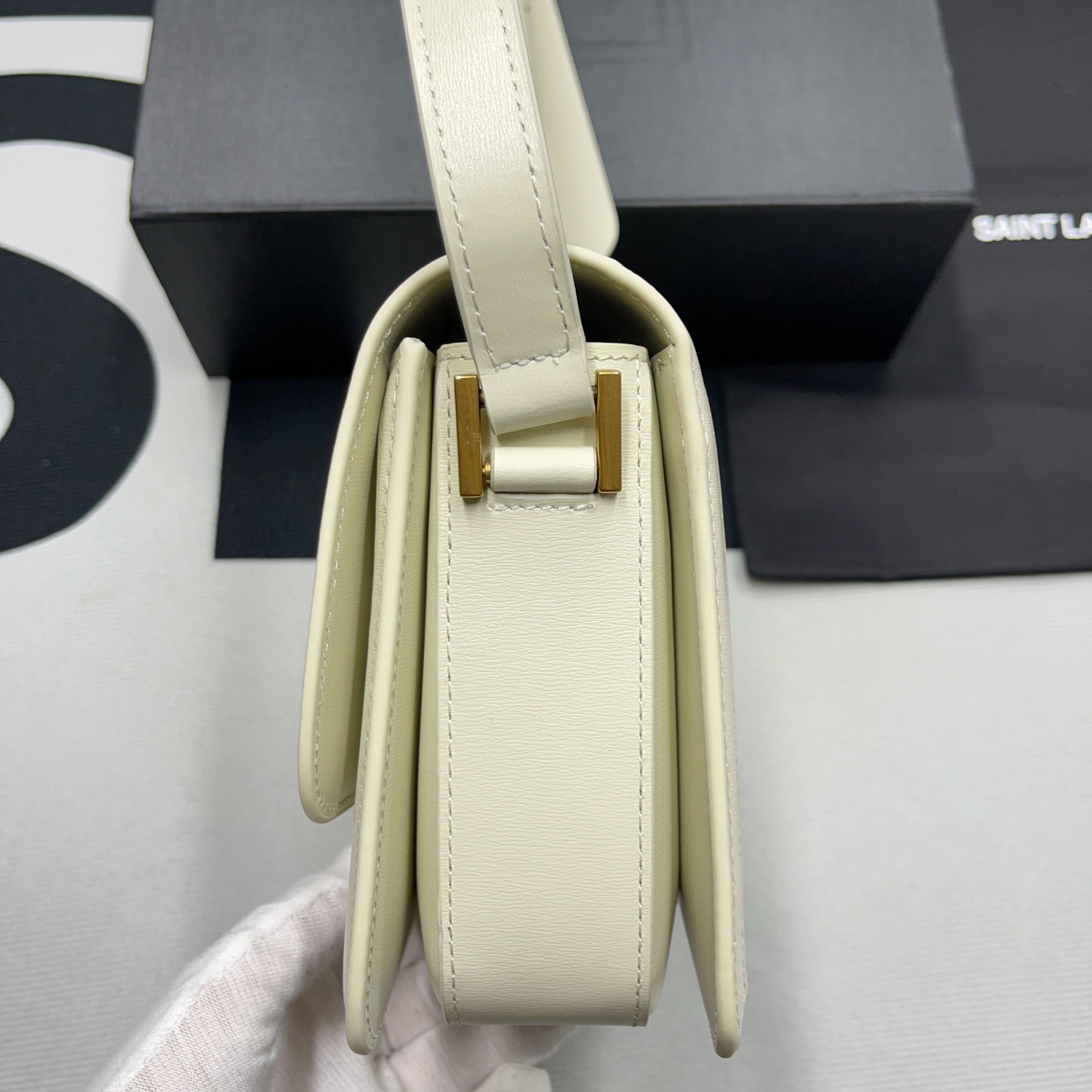 Y*L solferino box 23cm 2023112303